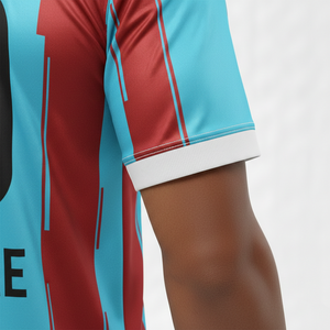 Camisetas de Fútbol Unisex Transpirables con Números y Logotipos Personalizados, Manga Corta, Corte Atlético para Equipos, Escuelas y Clubes - Product Image 4