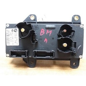 ECU และโมดูลคอมพิวเตอร์มือสองสำหรับรถยนต์ซีรีส์ 7 รุ่น 6935431 - Product Image 3