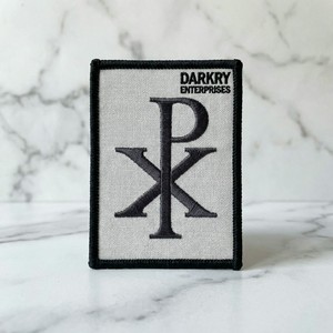 Parche Bordado Personalizado con Cruz Amarilla Neón, para Planchar, Bordado a Máquina, Insignia Táctica para Uniforme, Emblema Religioso con Efecto Luminoso - Product Image 4