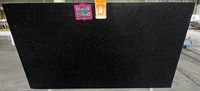 Grande dalle de granit noir Galaxy indien, polie et finition honedée, moderne, pour plan de travail de cuisine, revêtement de sol de villa, écologique et durable