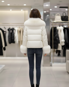 เสื้อแจ็คเก็ตผู้หญิงแบบมีฮู้ดบุขนหนานุ่ม  ผ้าฝ้ายถัก  แบบสองด้าน  รักษ์โลก  กันน้ำ  สำหรับฤดูหนาว - Product Image 2