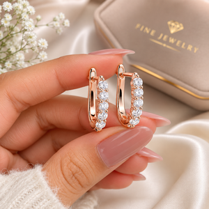 ต่างหูห่วงเพชรทรงกลมเจียระไนแบบบริลเลียนท์จากทองคำโรสโกลด์ 18K |   ดีไซน์แบบหนีบ |   เครื่องประดับหรูหราสำหรับผู้หญิง |   ชุดลำลองประจำวัน - Product Image 4