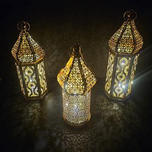 Lanterne en forme de croissant de lune, lanterne de style arabe, décoration pour les fêtes musulmanes, décoration de table pour le Ramadan, lanterne à bougie islamique, marocaine - Product Image 4