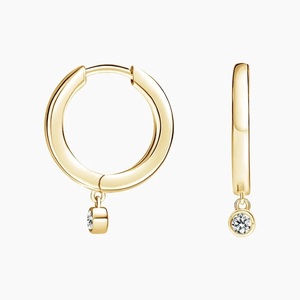 ต่างหูแบบห่วงประดับเพชรเม็ดเดี่ยวทรงหยดน้ำ - Product Image 1