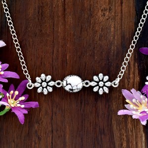 Collier artisanal en argent sterling 925 avec pierre précieuse naturelle turquoise en forme de cheval sauvage, bijoux raffinés pour femmes - Product Image 5