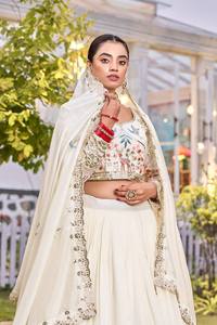 Ensemble Lehenga Choli Dupatta brodé crème pour femme, tenue de mariage en soie, robe ethnique vintage - Product Image 3