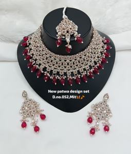 Parure de bijoux ethnique plaqué or rose avec pendentif en zircon et cristal, idéale pour mariage et soirée, pour femme - Product Image 1