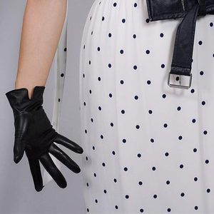 ถุงมือหนังผู้หญิง หนังแพะ ข้อมือสั้น คลาสสิก แฟชั่นฤดูหนาว ถุงมืออุ่นๆ - Product Image 4