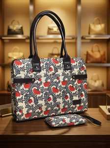Sac fourre-tout en jacquard floral fait main avec pochette assortie - Product Image 3