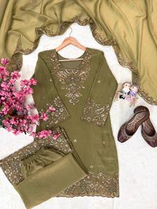 Conjunto Kurti Palazzo Bordado Color Granate con Dupatta, Traje Salwar para Mujer, Ropa Étnica para Bodas y Fiestas - Product Image 6