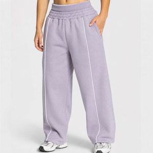 Ensemble de survêtement à capuche lavande pour femme, manches longues, couleur unie, coupe décontractée, sweat-shirt et pantalon en coton pour l'automne avec poches latérales - Product Image 4