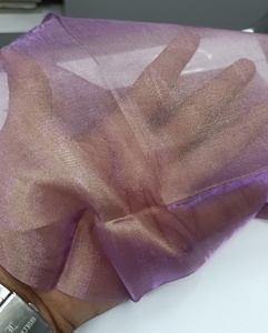 Tela de organza de primera calidad, poliéster liso, 44 pulgadas de ancho, 20 metros, ideal para disfraces, kurtis, saris, material ligero y transparente para prendas de vestir. - Product Image 1