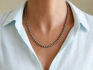 Collar de perlas Navajo en capas de plata de ley 925 para mujer, gargantilla de perlas del desierto estilo vaquera, collares llamativos con cuentas estilo bohemio - Product Image 4