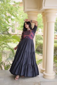 Vestido Largo de Algodón para Mujer, Color Negro, Estilo Étnico Tradicional de India y Pakistán, con Bordado Blanco, para Uso Casual - Product Image 5