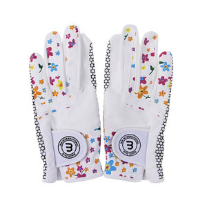 Équipement de pratique sportive en plein air confortable, comprenant des gants de golf avec une adhérence fiable et une conception flexible. - Product Image 1