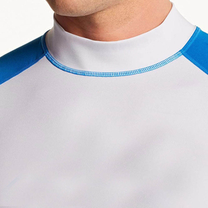 Rashguard en néoprène uni à manches courtes de qualité supérieure pour hommes – Vêtement de sport respirant, antibactérien, protection UV, élégant - Product Image 3
