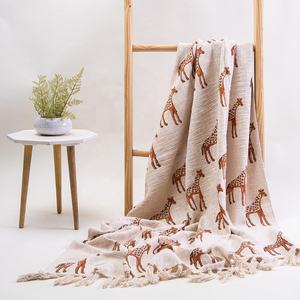 Última nueva llegada de sofá de algodón con estampado de bloques de animales, aspecto elegante para funda de sofá de sala de estar - Product Image 3