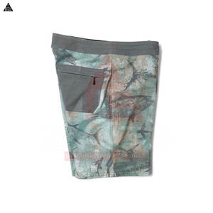 Shorts de sublimation en gros à prix réduits, produits en promotion, shorts personnalisés unisexes en mesh de qualité supérieure à vendre - Product Image 4