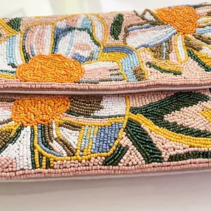 Pochette à perles faite à la main, élégante et abordable, pour femmes, idéale pour les mariages, les fêtes et les festivals, par M/S SHAAD HANDICRAFTS - Product Image 2