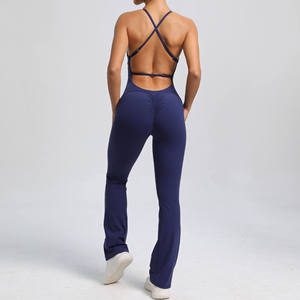 Mono de yoga de una pieza para chicas altas, con efecto fruncido en los glúteos, pantalones acampanados, ropa deportiva con logo personalizado - Product Image 1