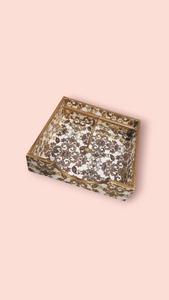 Juego de Bandejas de Servicio de Lujo Personalizadas para Ramadán - Tamaño Largo con Marco Dorado e Impresión UV en Vidrio para Uso Familiar y en Restaurantes - Product Image 2