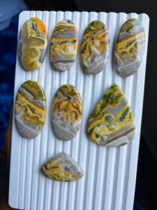 Cabujón de Jaspe Abeja de Calidad Grado AAA, Gema de Jaspe Abeja Hecha a Mano, Pulida y Lisa para la Fabricación de Joyas - Product Image 2