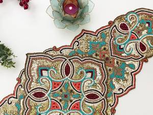 Camino de Mesa Ecológico de Poliéster y Algodón con Diseño Bohemio y Cuentas Multicolores Hecho a Mano, Centro de Mesa Elegante para Comedor - Product Image 1