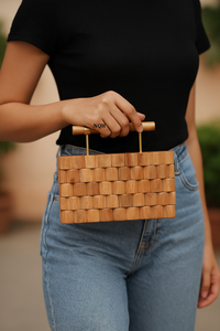 Pochette de luxe artisanale durable et écologique en bois et résine, motif géométrique incrusté, sac à bandoulière avec chaîne, logo personnalisé - Product Image 2