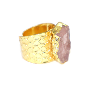 Royal Fashion 24k Gold Plated Brass Cocktail Broad Band <b>Ring</b> Natural Rose <b>Quartz</b> Big Nugget Women Girls Jewelry Wholesale Bulk - Product Image 2