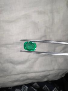 Jai Narayan Gems Émeraude naturelle zambienne 1,15 ct, taille poire, vert profond, pierre précieuse fine, 8,2x6,1mm, pierre lâche de luxe - Product Image 1