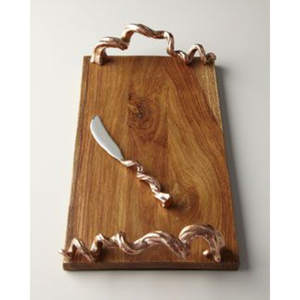 Bandeja de madera clásica con asas de hoja de roble antiguo y detalles metálicos de bellota, plato rústico de madera dura para el hogar - Product Image 4