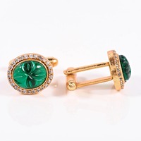 Gemstone Natural de Jade Verde Crudo, Bañado en Oro, Gemstone Personalizado, Gemstone Fino, Gemstones para Pulseras, de Rajasthan, para Regalo de Boda para el Novio