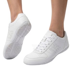 Zapatos de Karate Minimalistas de Cuero Sintético Blanco con Perforaciones Laterales Discretas, Suela Plana, Calzado de Práctica para Dojo Interior, Uniforme para Adultos - Product Image 1