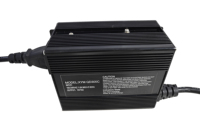 Chargeur de batterie en alliage d'aluminium 12V 24V pour batteries au lithium et au plomb-acide 15A/10A, voitures électriques, bateaux, avec certificat CE