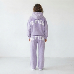 Ensemble survêtement streetwear personnalisé pour femme, comprenant un sweat à capuche oversize violet délavé avec fermeture éclair et un pantalon de survêtement large en molleton de coton, OEM ODM - Product Image 2