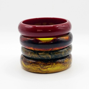 Bracelets en résine sur mesure, design personnalisé, finition lisse, prix d'usine en gros - Product Image 1