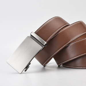 Ceinture en cuir véritable pour homme avec boucle automatique en alliage – Vente en gros - Product Image 4