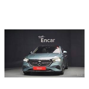Mercedes-Benz Classe E E200 Avantgarde 2024, 9 239 km, Volant à Gauche, Boîte Automatique, Caméra Arrière - Product Image 3