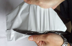 Sac d'expédition en polyéthylène blanc personnalisé, auto-adhésif, étanche, pour l'emballage e-commerce, vente en gros - Product Image 2