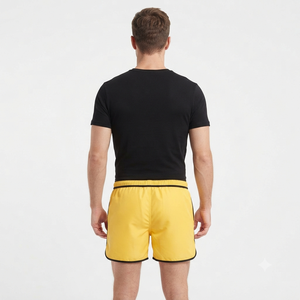 Shorts de sport décontractés écologiques pour hommes en polyester et élasthanne, séchage rapide, respirants, taille élastique, coupe ample pour l'été - Product Image 2