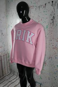 Sudadera BRIK PINK con cuello alto, 100% BLANCA, con apliques bordados, cuello ancho, hilos finos. - Product Image 5