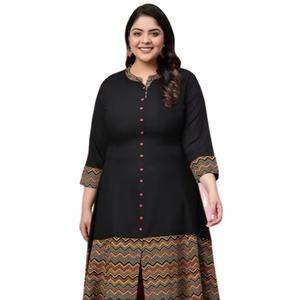Kurta negra de rayón y algodón para mujer, con estampado en zigzag, cuello alto, mangas tres cuartos, diseño étnico global. - Product Image 1