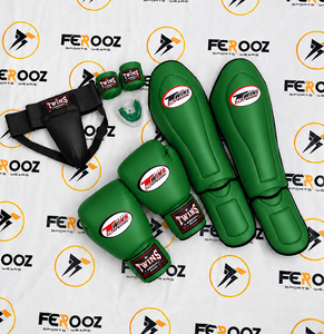 Ensemble de boxe personnalisé Twins bleu clair 2026 – Gants de sparring, protège-tibias et protège-génitales sur mesure - Product Image 3