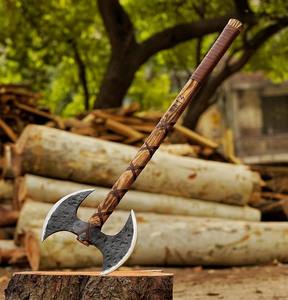 Hache viking en acier carbone forgé à la main avec manche en bois, cadeau de mariage, meilleur cadeau d'anniversaire pour lui. - Product Image 3
