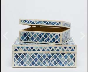 Boîte cadeau artisanale en bois et os incrustés – Parfaite pour ranger colliers, bagues et bracelets - Product Image 2