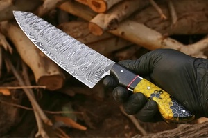 Couteau de chef artisanal en acier Damas, manche en résine nid d'abeille, bord droit biseauté, qualité industrielle TE-1126 TRAJ ENTERPRISES - Product Image 3