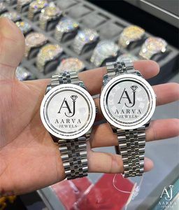 Reloj Mecánico de Acero Inoxidable con Esfera Redonda, Bisel de Cristal y Brazalete de Eslabones, Reloj de Pulsera Elegante para Hombre - Product Image 1