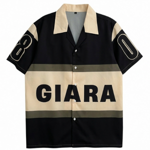 เสื้อเชิ้ตแขนสั้นลำลองผู้ชาย Giara ลายพิมพ์โลโก้สีดำเบจ ลายทาง ปกคอเสื้อพับได้ ทรงบ็อกซ์ สไตล์สตรีทแวร์ เสื้อสำหรับฤดูร้อน - Product Image 1