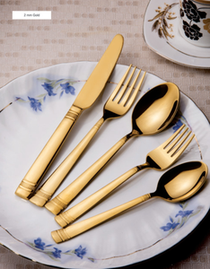 Juego de cubiertos de lujo estilo real radiante, diseñado para una elegancia brillante en la mesa, exhibición de alta gama para banquetes y entretenimiento de diseño. - Product Image 5