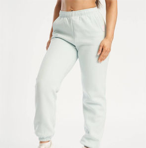 Pantalon de jogging évasé pour femme, coupe large, en maille douce, anti-boulochage, de haute qualité, confortable pour l'entraînement et la détente - Product Image 1